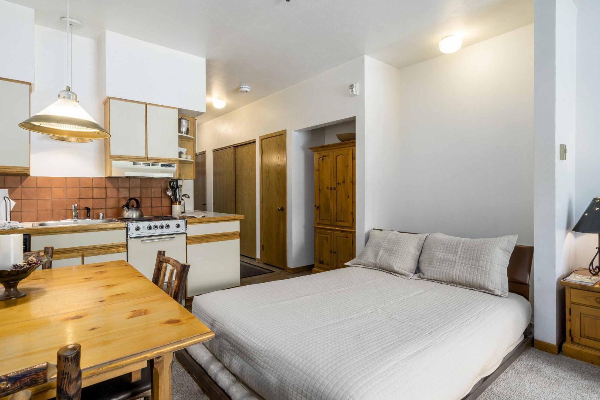 סטימבואט ספרינגס Snow Flower Condos חדר תמונה